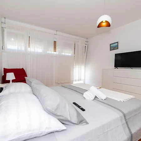 Apartment Maritimo *